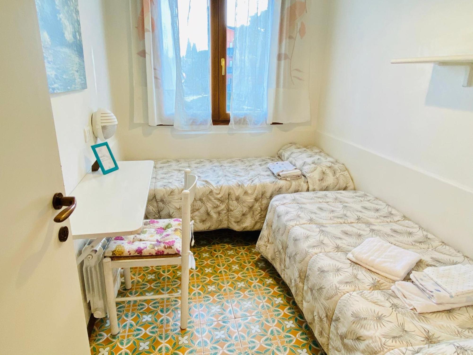 Residenza Cappuccini Apart otel Peschiera del Garda Oda fotoğraf